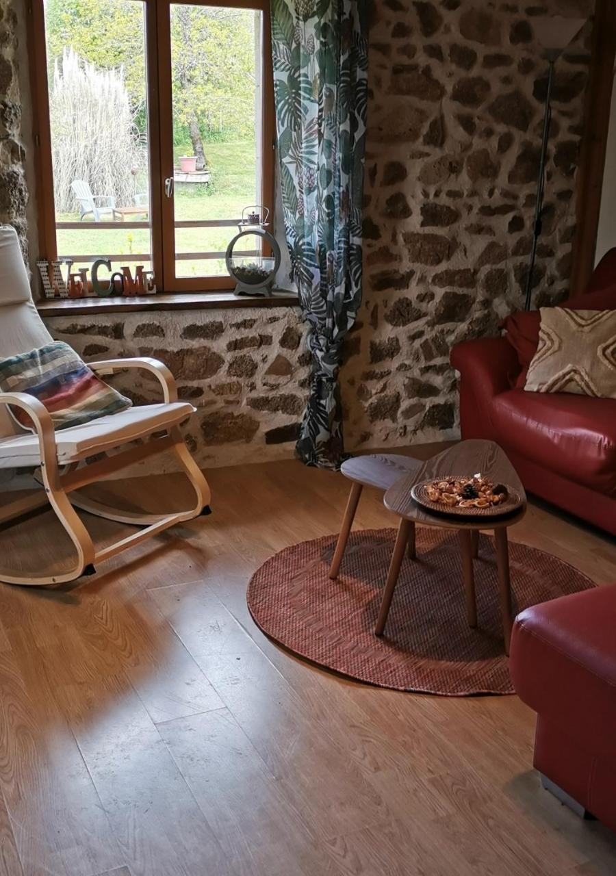 Tranquille Vienne Gites A Chirac Dept Charente Exteriör bild